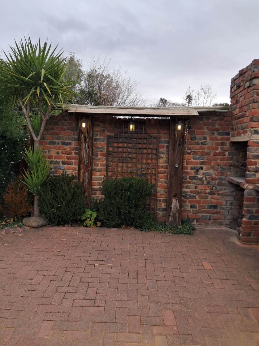 To Let  Bedroom Property for Rent in Fichardt Park Free State